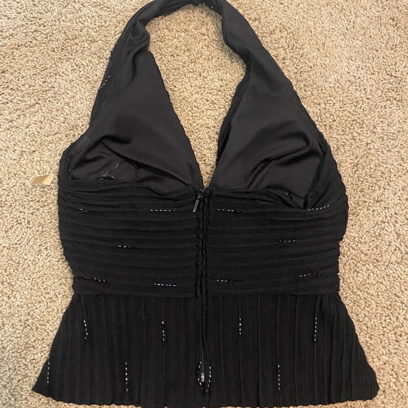 Cache Halter Top - Picture 2 of 3